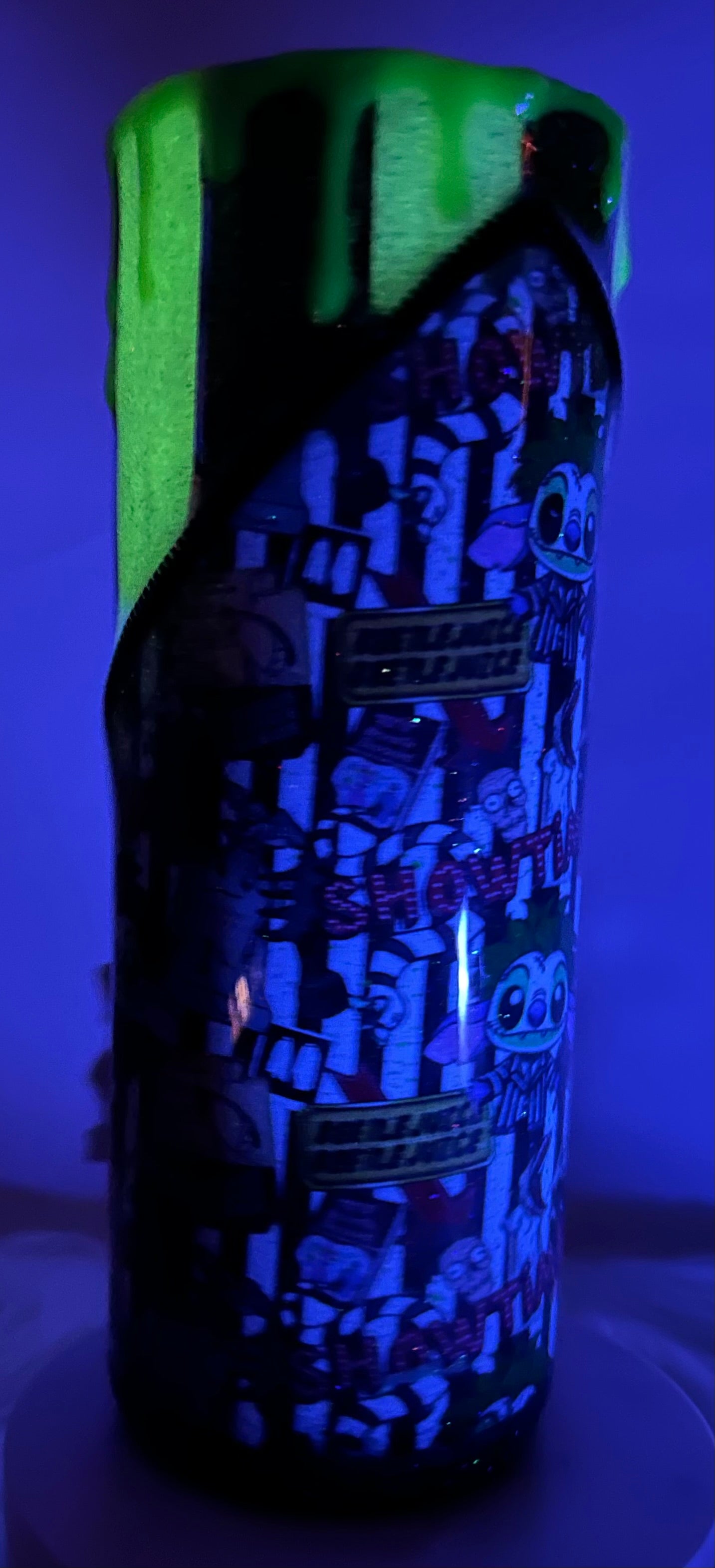 20oz Glow -Blue guy dressed in costume Zippered tumbler